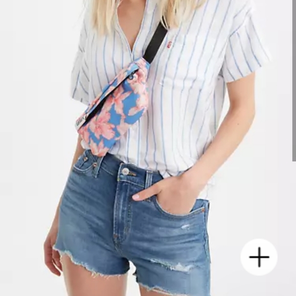 Levi's Pants - NWOT Levi's High Rise Jean Shorts
